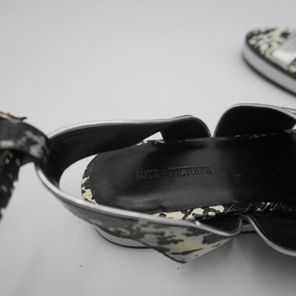 Pour La Victoire Sabina Ankle Strap Flat Sandals, Black/white/silver Size 7. - Picture 7 of 8